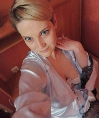 Проститутка Ладва : Екатерина